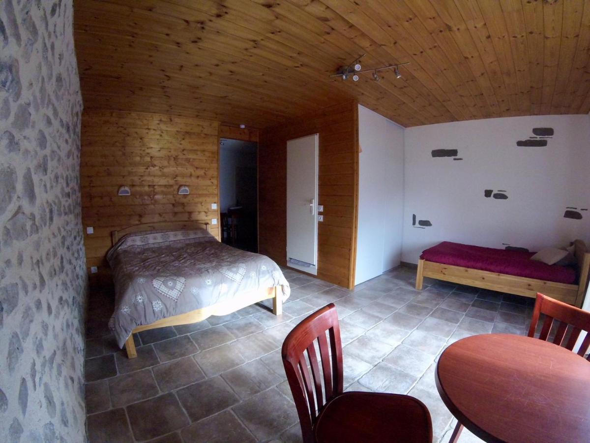 Hotel Restaurant Le Chamois Ancelle Exteriör bild